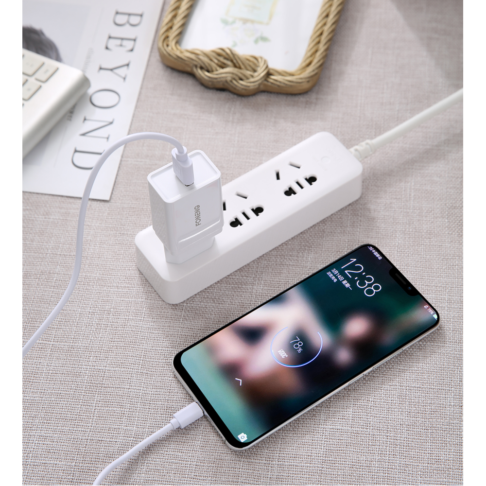 Сетевое Зарядное Устройство Foneng K300 USB-A Charger (3A) 18W QC3.0