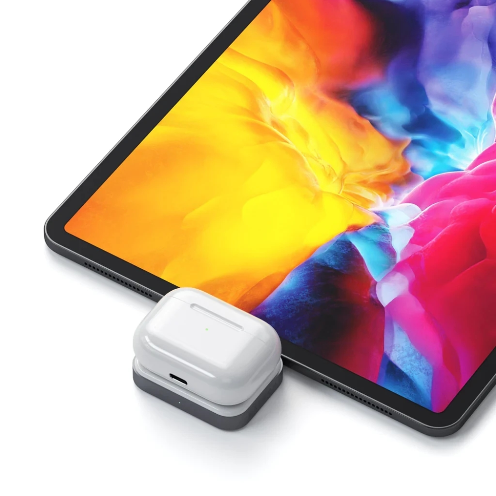 Беспроводная зарядка для Airpods Satechi USB-C Wireless Charging Dock Space Grey for