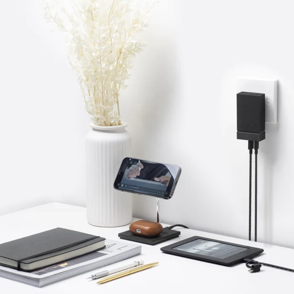 Магнитное беспроводное зарядное устройство Native Union Snap 2-in-1 Black для Apple iPhone 12-15/AirPods