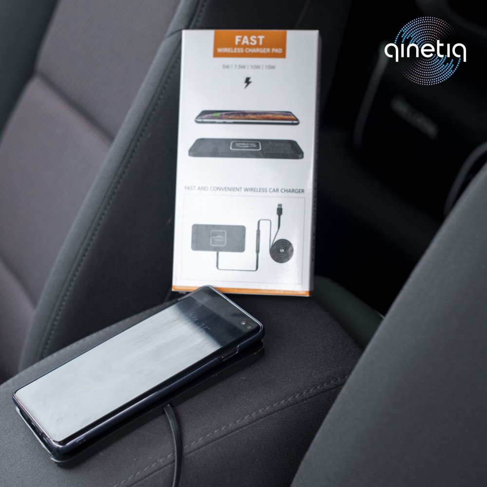 Силиконовый коврик в авто с Быстрой беспроводной зарядкой QINETIQ Car Wireless Pad C1 15W