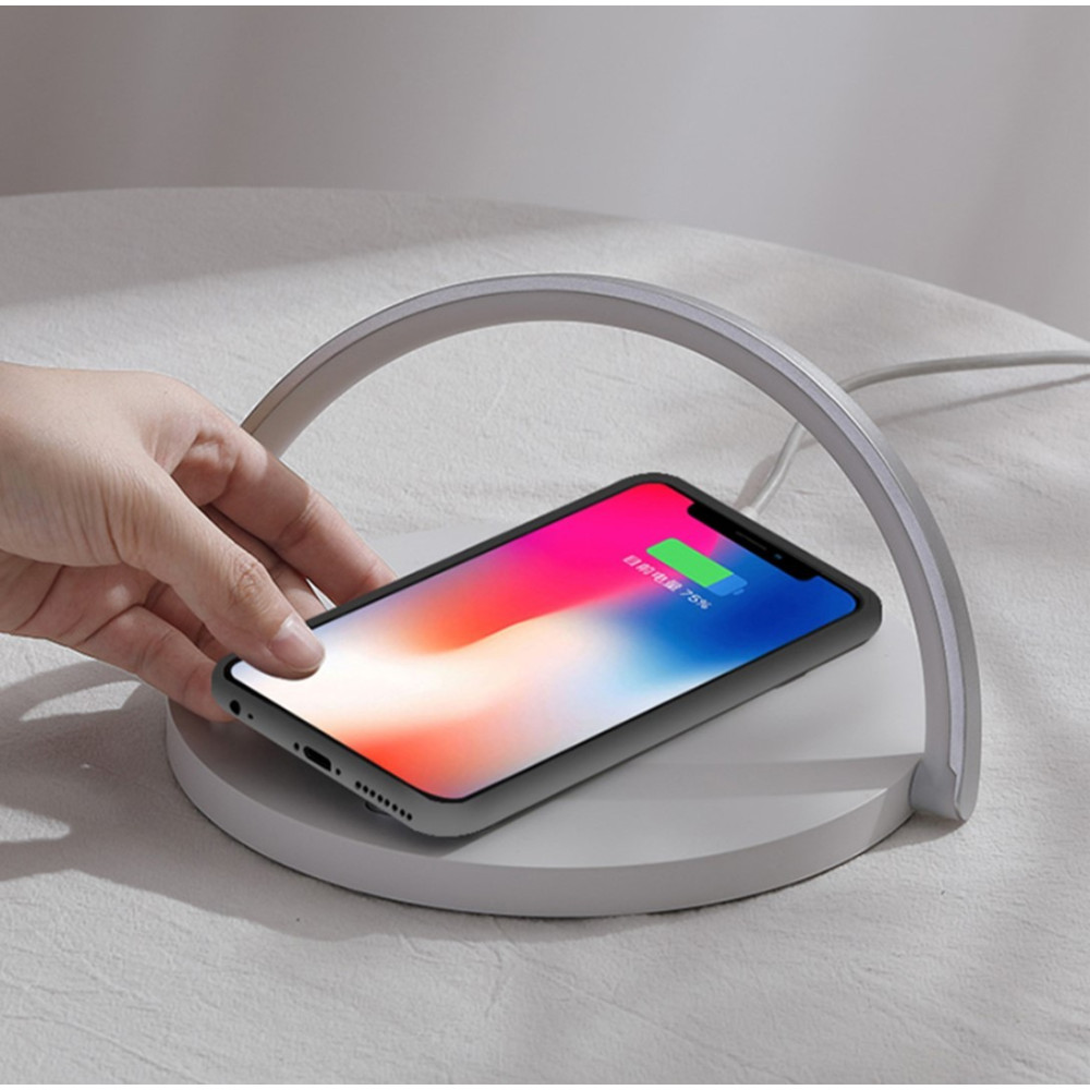 Светильник с Беспроводной зарядкой LED Light 10W Fast Wireless Charger Pad WC0077