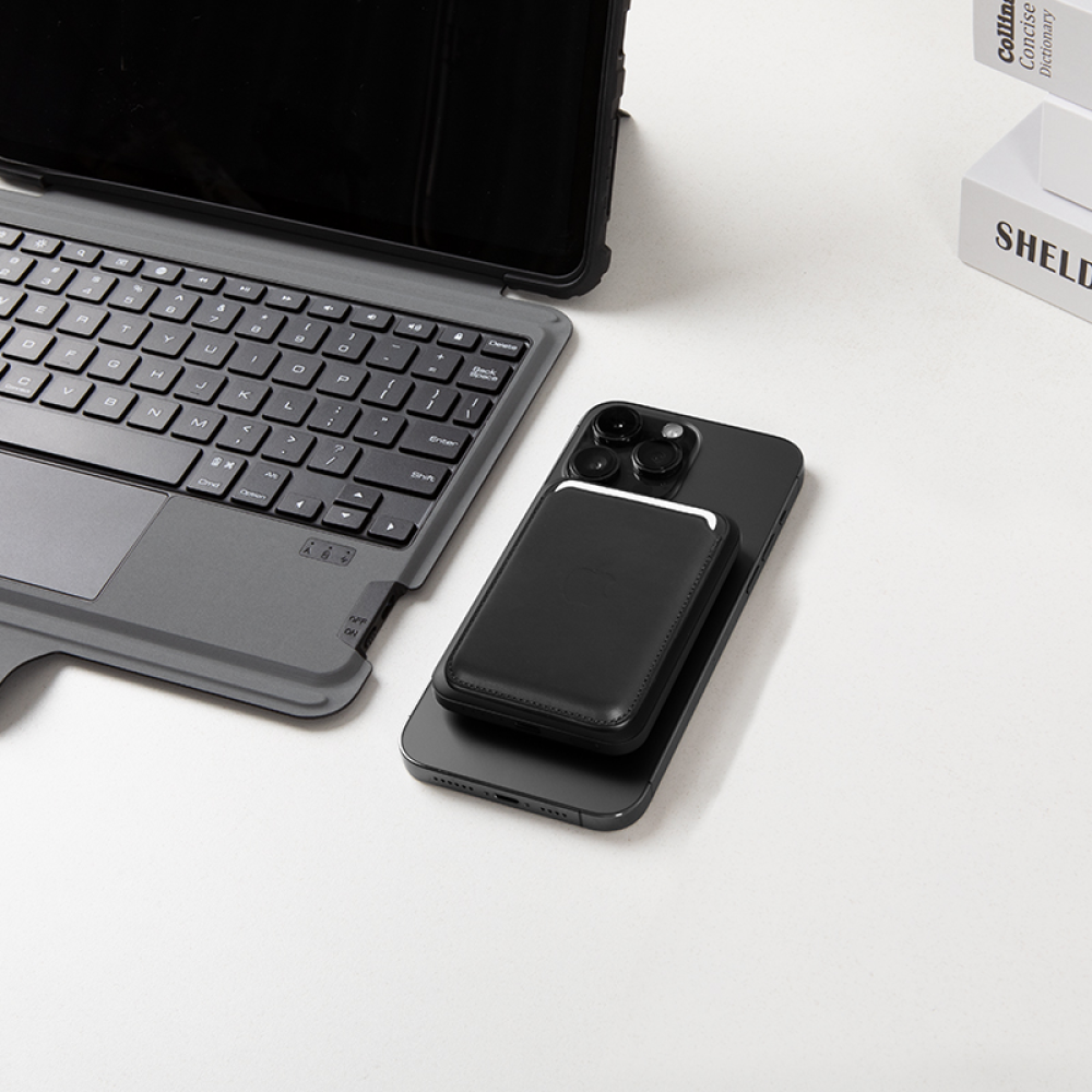 Повербанк Nillkin PowerStone Magsafe Battery Pack 5000 mAh для Apple iPhone 12/15 Pro Max Черный