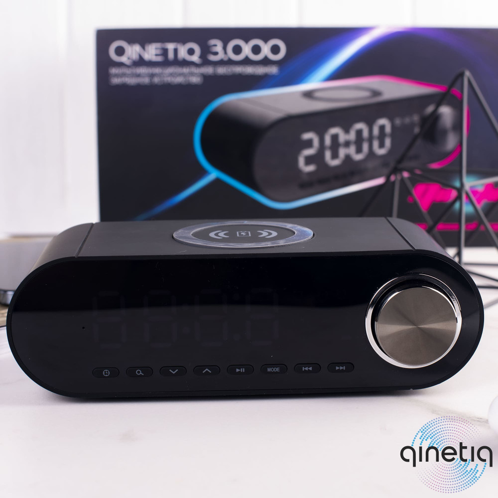 Беспроводная зарядка с Bluetooth-колонкой и часами QINETIQ 3.000
